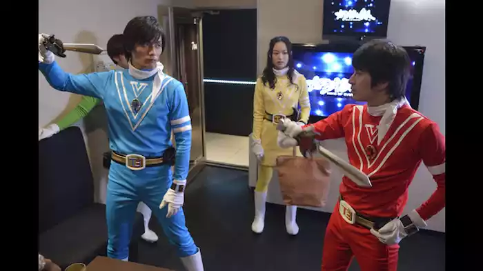 激闘！ピンク対イエロー