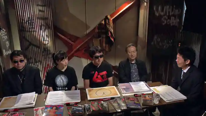 「21世紀タイムトラベラーの謎」ほか