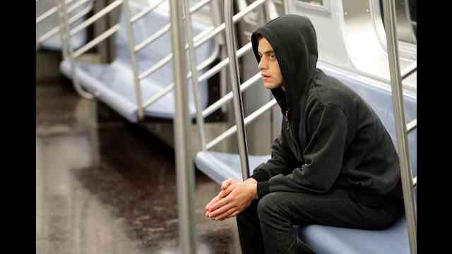 Mr Robot ミスター ロボット シーズン1 の海外ドラマ無料動画を全話 1話 最終回 配信しているサービスはここ 日本語吹き替え版 字幕版で見れるのは 動画作品を探すならaukana Mr Robot ミスター ロボット シーズン1 の海外ドラマ無料動画を全話 1話 最終回 配信しているサービスはここ 日本語吹き替え版 字幕版で見れるのは 動画作品を探すならaukana
