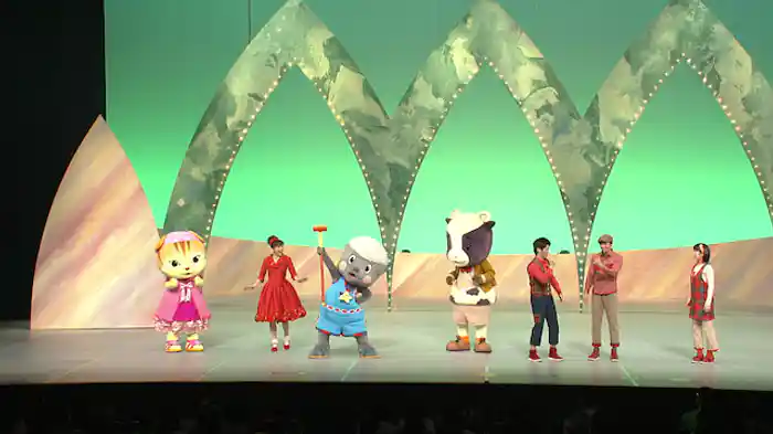 NHKおかあさんといっしょ ファミリーコンサート どうする？どうなる！ごちそうまつり 