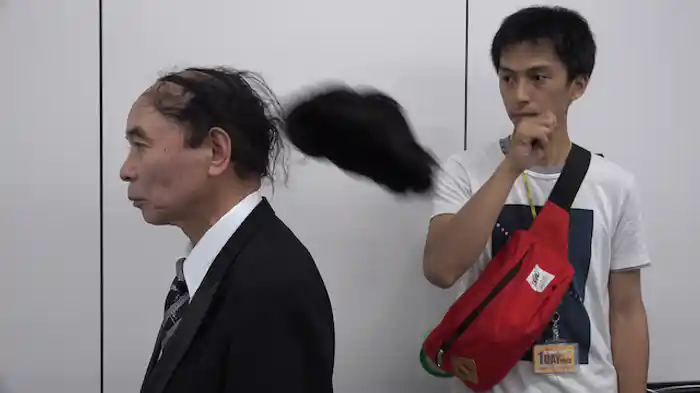 注射器デカ!/面接官の頭髪ズレ/マスクの下は・・・