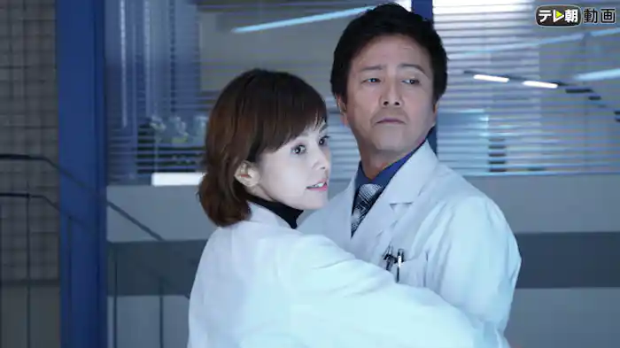 寄生する女