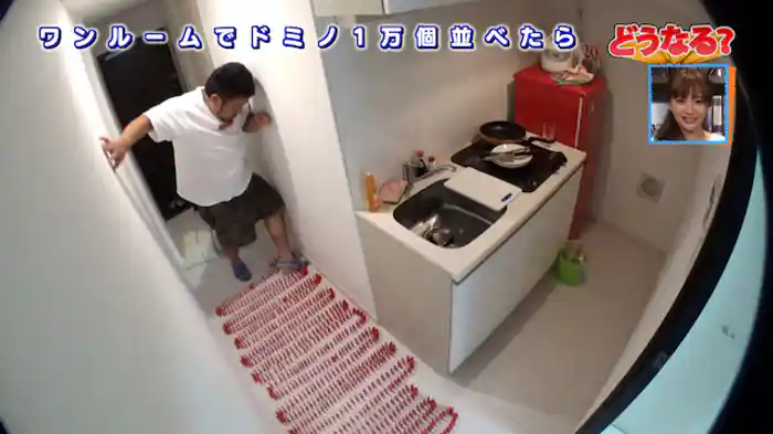 ドミノ1万個並べたらどうなる?①/内職の稼ぎだけで生活するとどうなる?①/ご当地ソングを作り続けたらどうなる?①