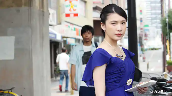 大正駅　「新しい海の出現」