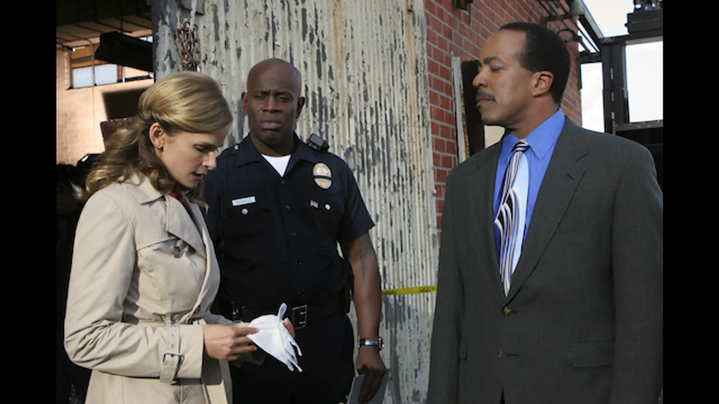 クローザー シーズン２ 第9話 神の選択 海外ドラマ 06年 の動画視聴 あらすじ U Next