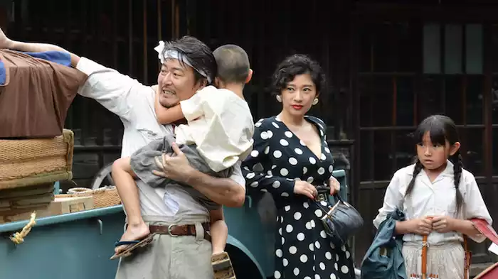 愛を乞うひと