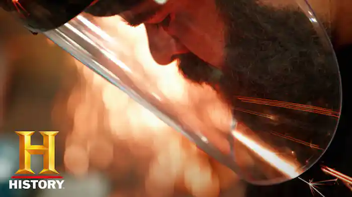 短剣「ジャマダハル」