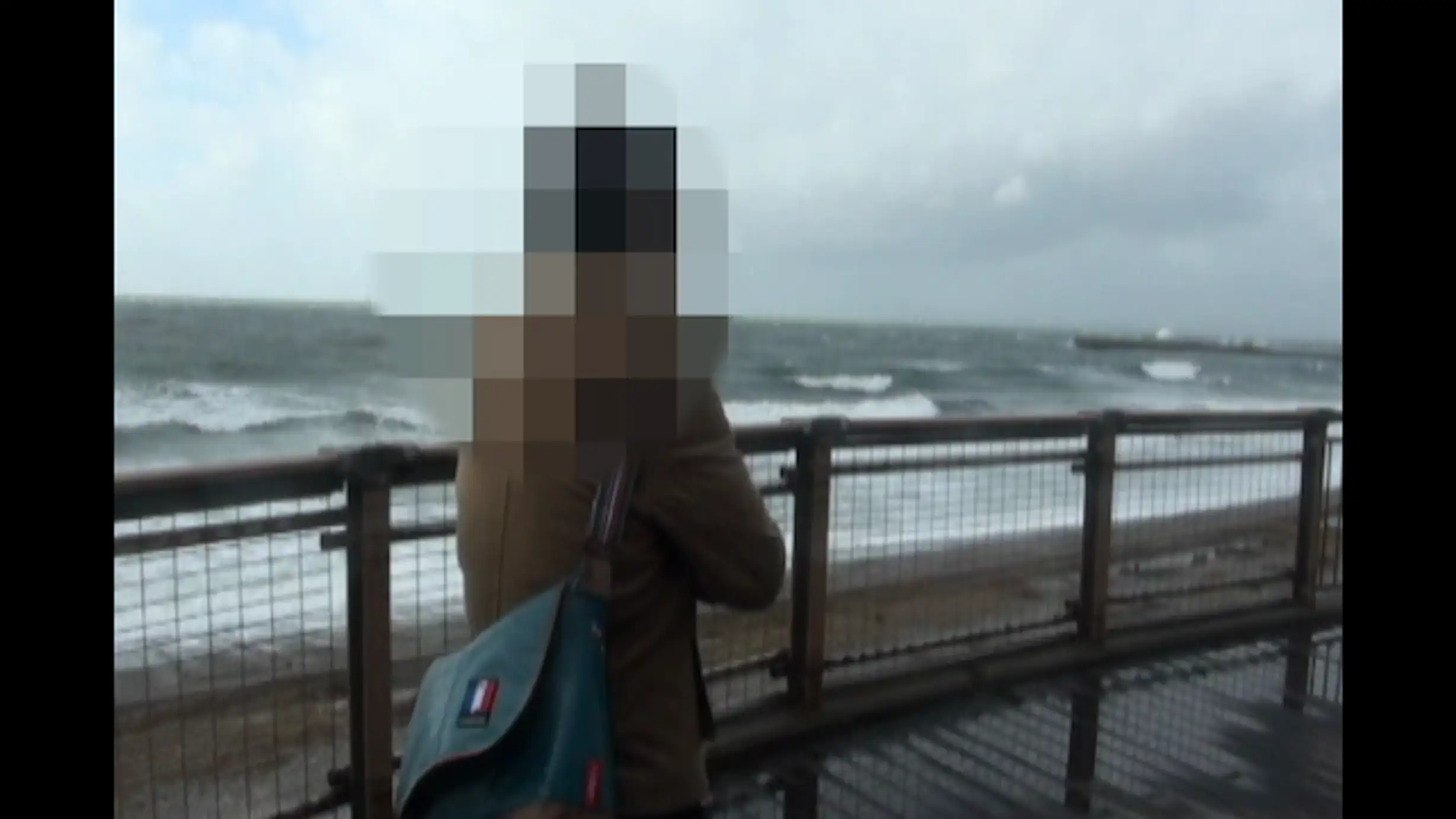 心霊投稿 真集 呪いの動画伝説 心霊投稿 真集 呪いの動画伝説 映ってしまった恐怖動画13本 バラエティ 15年 の動画視聴 あらすじ U Next