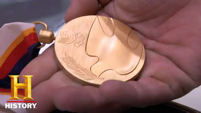 ケネディの木製シガーボックス