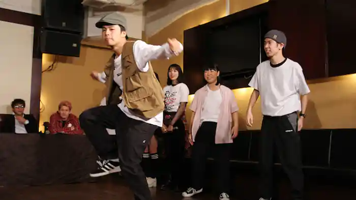 HIPHOPチーム対大学生チーム！頭脳で対抗？