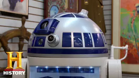 SFロボット R2-D2型の自販機