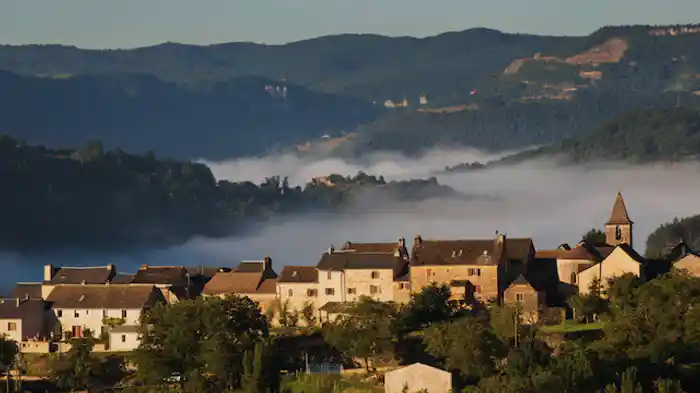 アルプスからパリ郊外の森へ