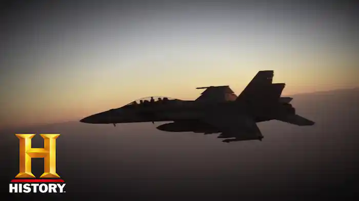 軍関係者がUFO編隊を目撃