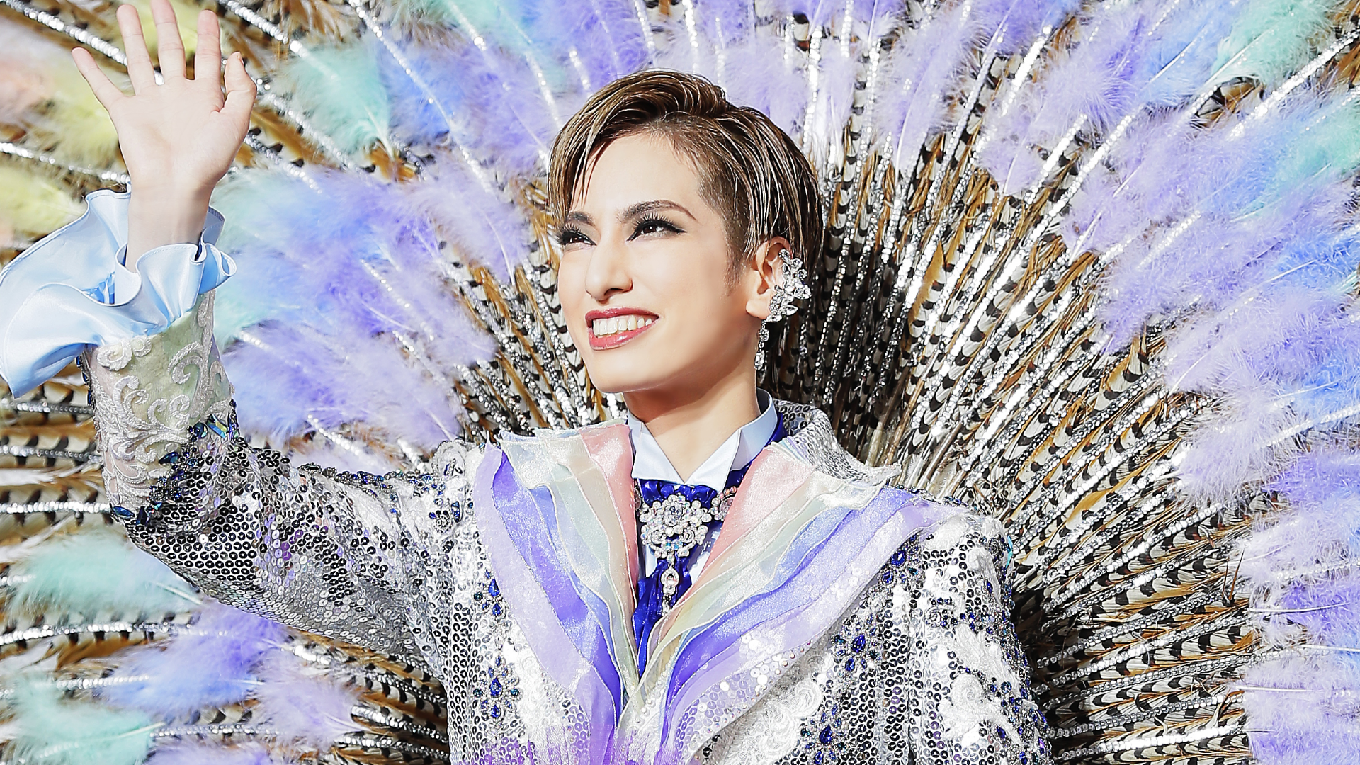 宝塚歌劇 花組 東京宝塚劇場公演 千秋楽「柚香光ラストデイ」のサムネイル画像