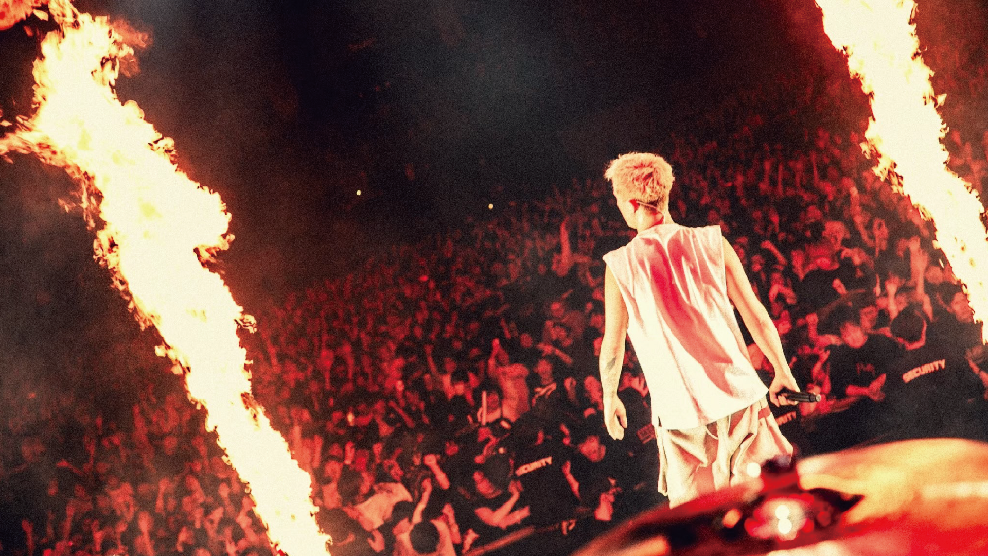 "HOMECOMING"LIVE AT NIPPON GAISHI HALLのサムネイル画像