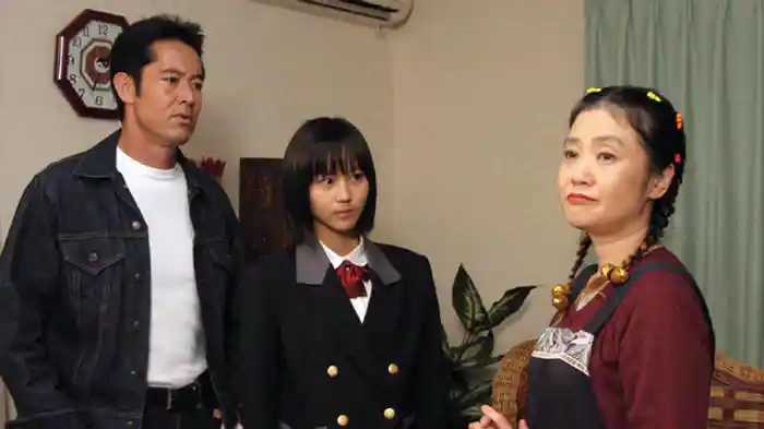 黄色い鳥は見ていた！風水師殺人事件