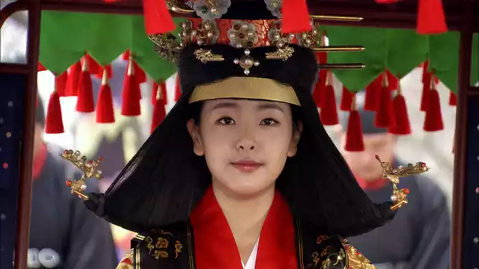 新たな王妃