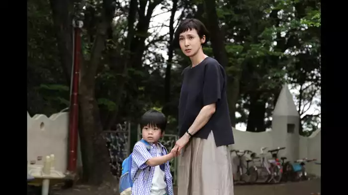 女の正体