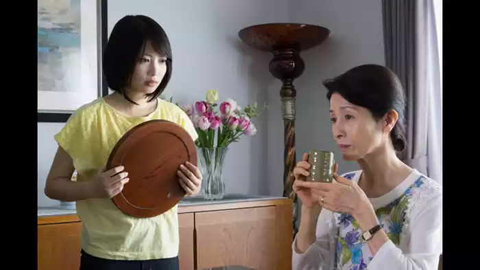 間引き・・・進撃の少女