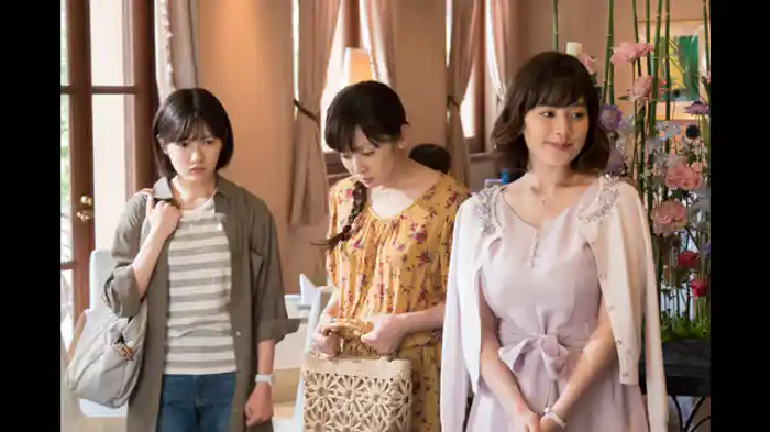 罠と秘密・・・縛りつける女