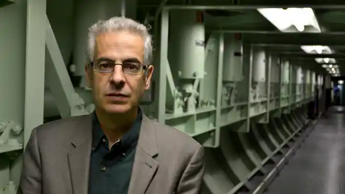 小惑星のUFO墜落現場