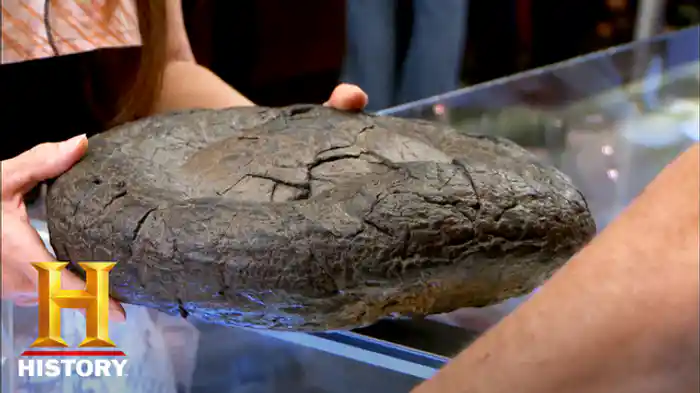 ミステリアスな石