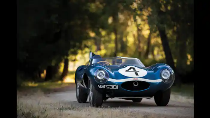 ル・マンを制したジャガーDタイプ