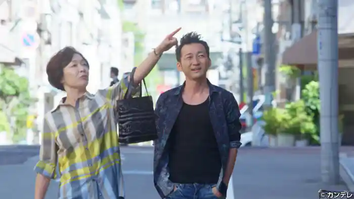 弁天町駅 「船出の母」