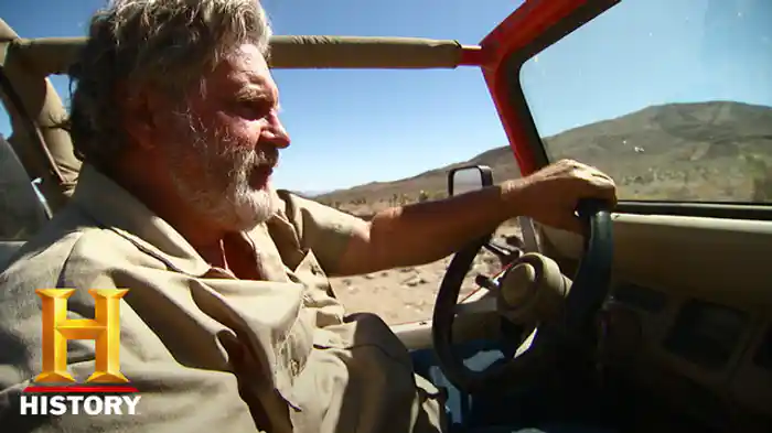 馬泥棒を追え！