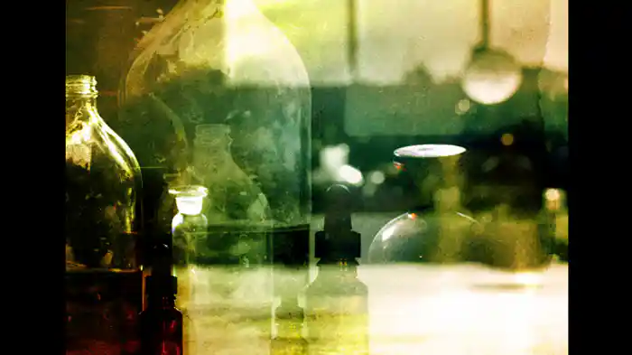 耳で世界を見る男性