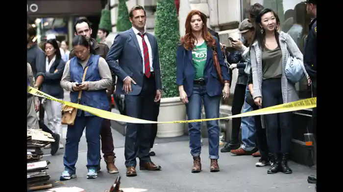 撲殺された美術商の謎