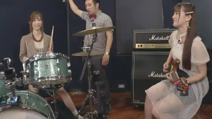 ゲスト高橋しょう子　ドラム演奏体験