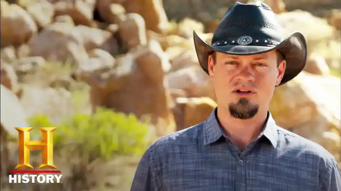 地中に隠された謎