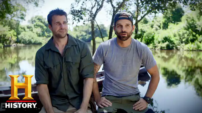 VS 殺人アリ/ピラニア