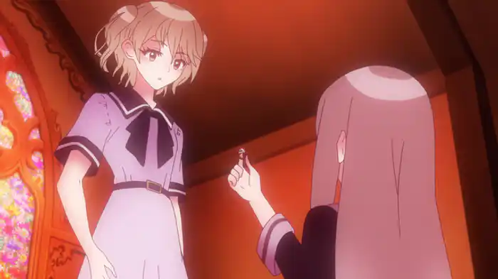 墓を掘る美しい娘たち
