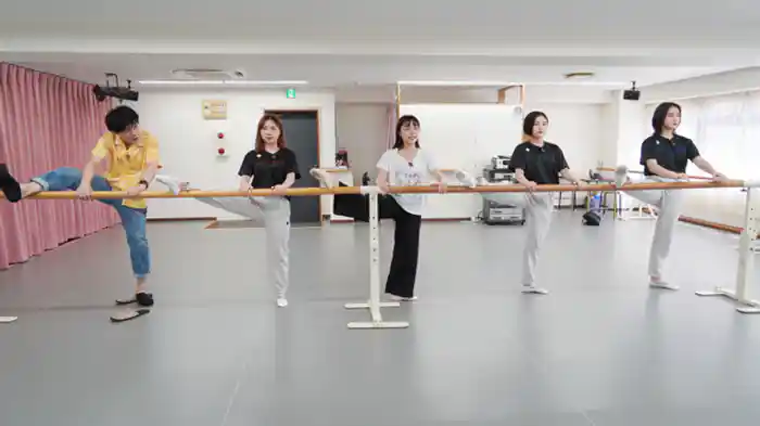 「はじめましてコンテンポラリーダンス」