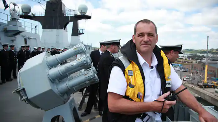 ドック型輸送揚陸艦「アルビオン」