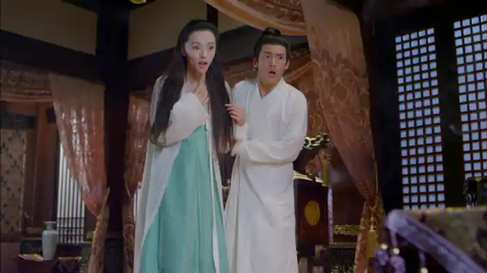 妻そっくりの美女