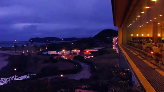 山陰に息づく孤高の南国リゾート「ホテル西長門リゾート」（山口県・下関市）