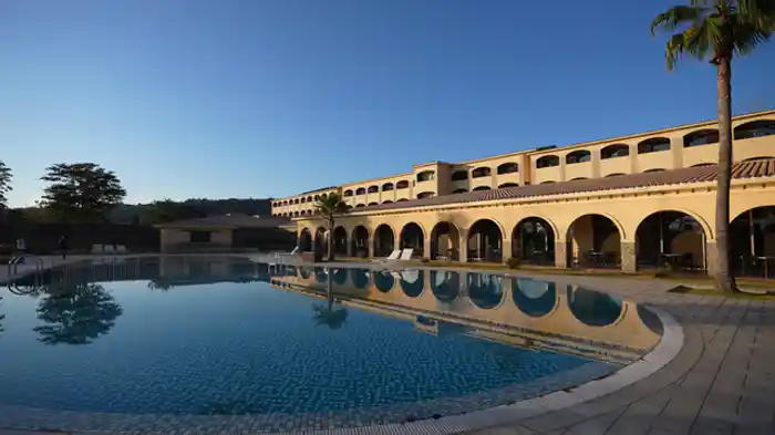  霧島温泉郷に佇む南欧風ラグジュアリー「ラビスタ霧島ヒルズ」（鹿児島県霧島市）