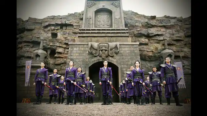 万神窟（まんしんくつ）の謎