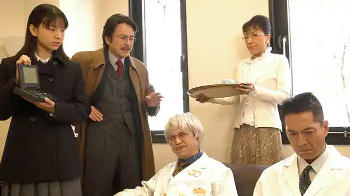 死体は夜あるく?〜病院たらい回し殺人事件