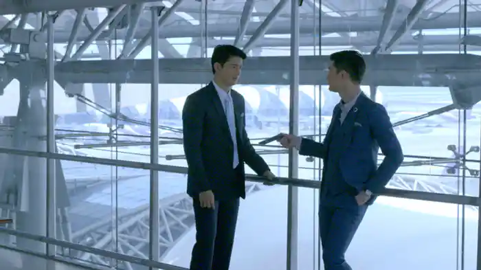 強引なアプローチ