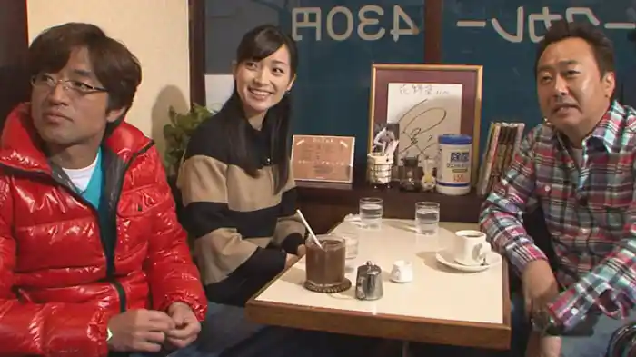 門前仲町の７０度の恐怖のすべり台