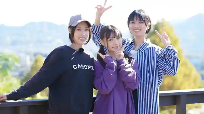 竹内有紀×もなみ鈴×花音うらら　秋のアウトドア企画①BBQ