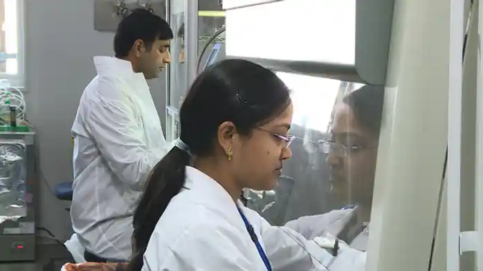 電気をつくる菌、食べる菌 研究進む！電気微生物の世界