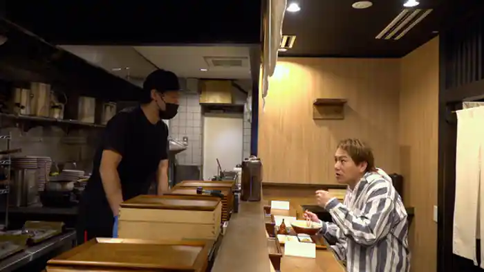 『栗を使った炭火焼ラーメン』/クセうまレシピ『牛すじビール塩ラーメン』