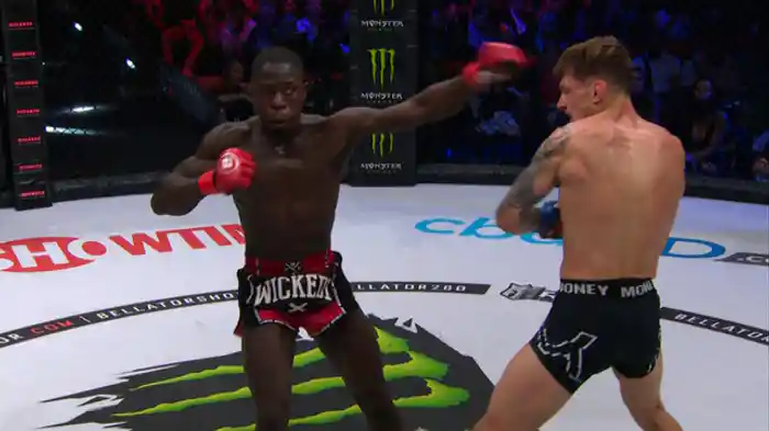 ファブカリ・ジェッタ VS. ジョーダン・バートン