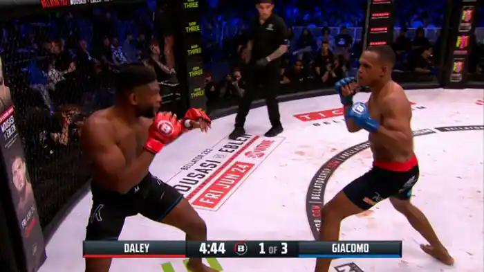 ベンデル・ジアコモ VS. ポール・デイリー
