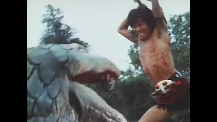 とける！とける！恐怖のヘビ獣人!?